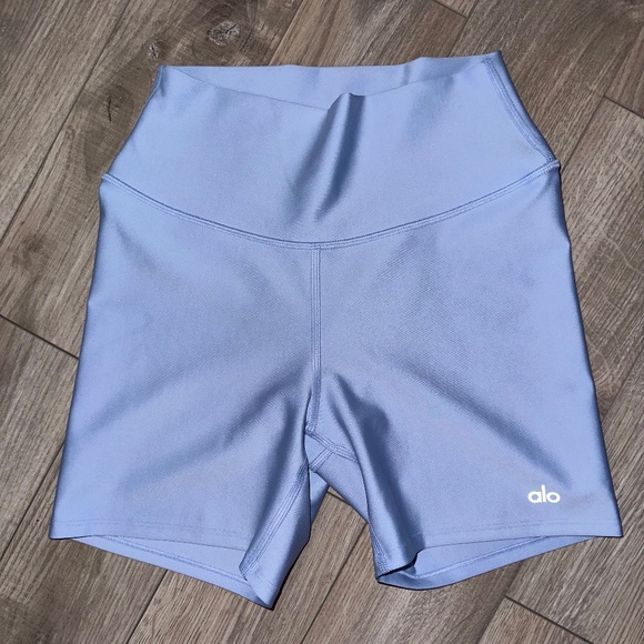 ALO 5" Airlift Energy Short - Picture 1 of 5